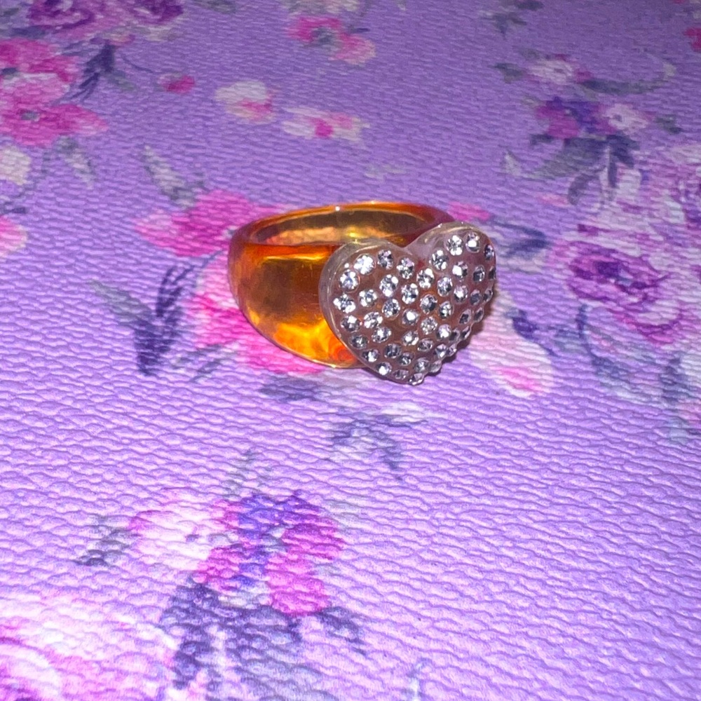 Sparklemuse Pave heart ring size 10